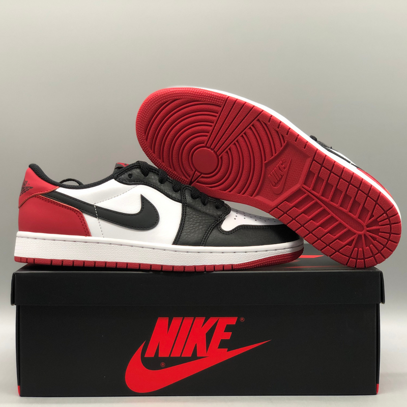 Air Jordan 1 Low Black Toe