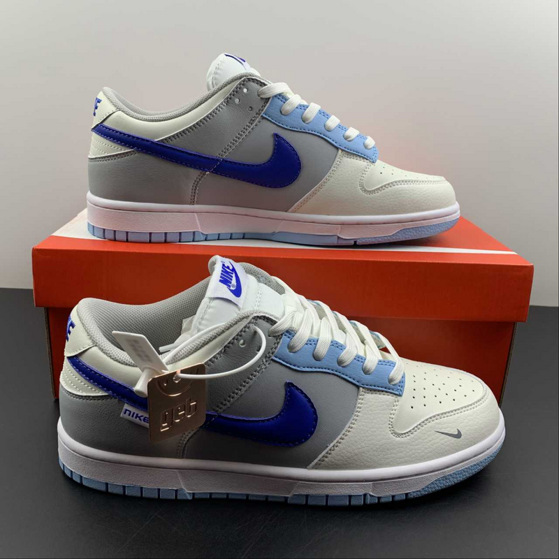 Dunk Low Ivory Hyper Royal