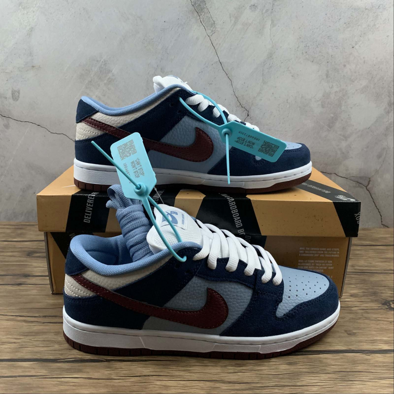 Dunk Low SB Finally