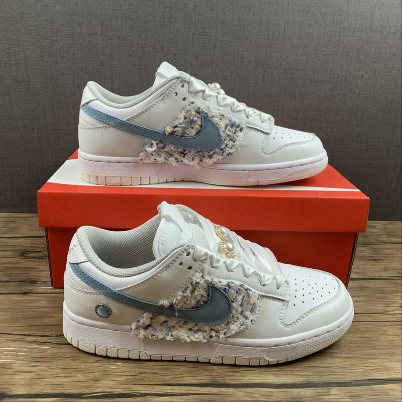 Dunk Low White Bronze MTL