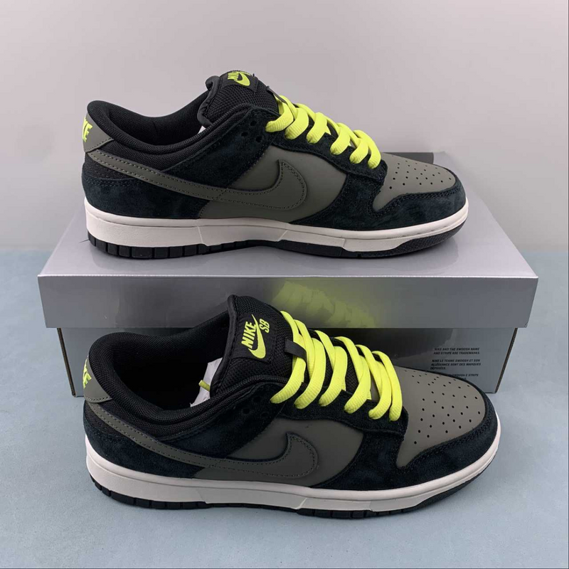 Dunk Low Dark Grey Lemon