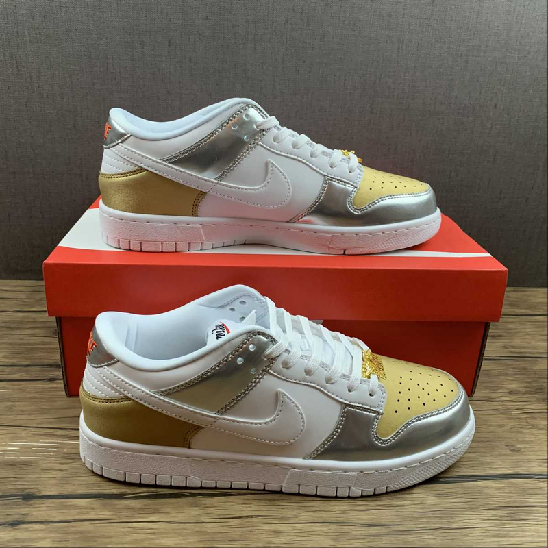 Dunk Low Silver Gold Metallic