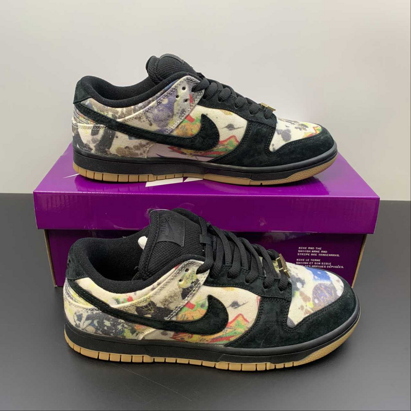 Dunk Low SB Supreme Rammellzee Preto