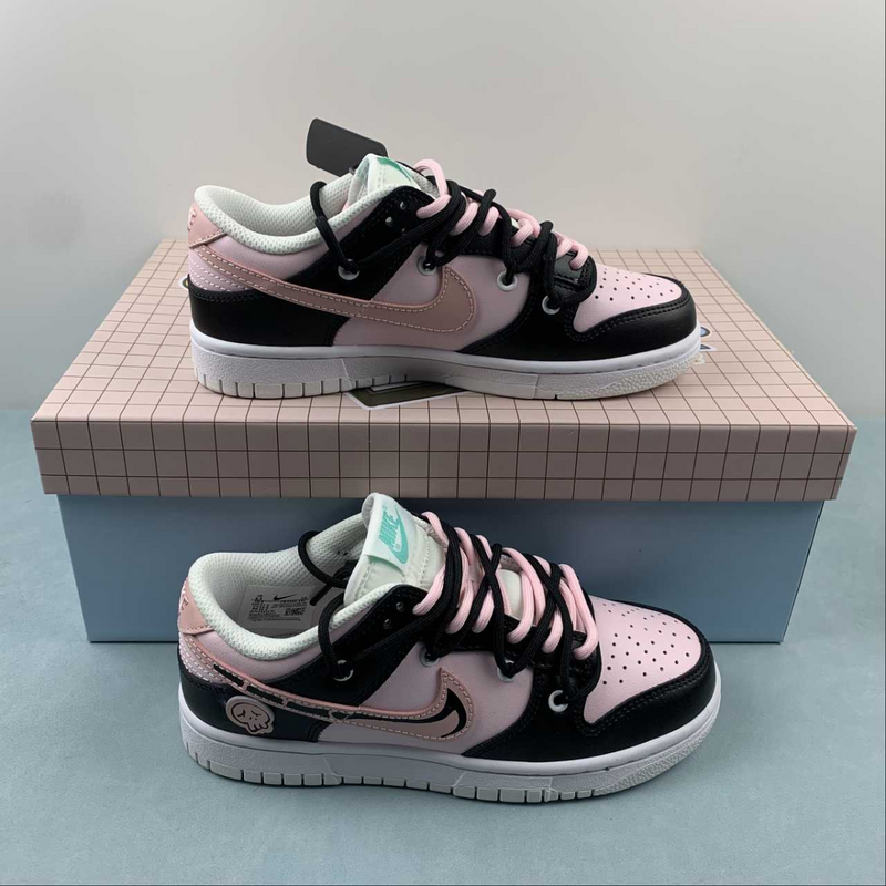 Dunk Low Pink Box