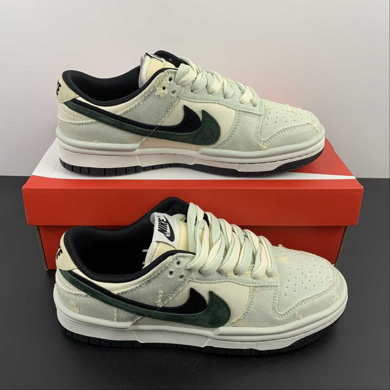 Dunk Low Vintage White