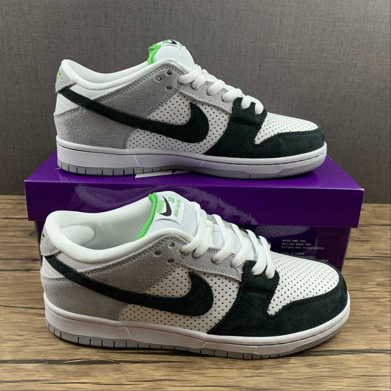 Dunk Low SB Chlorophyll