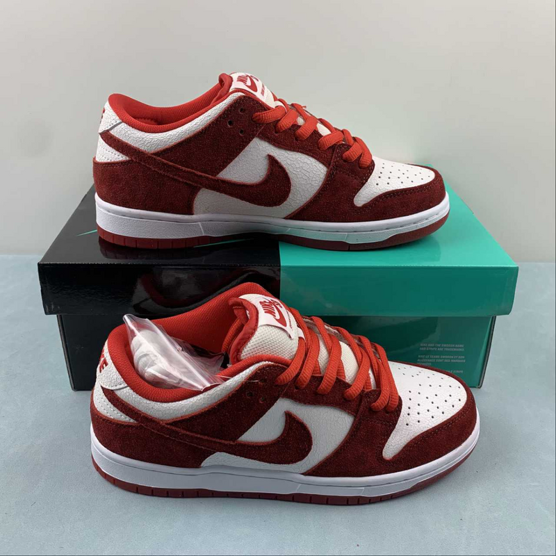 Dunk Low SB Red Ligth