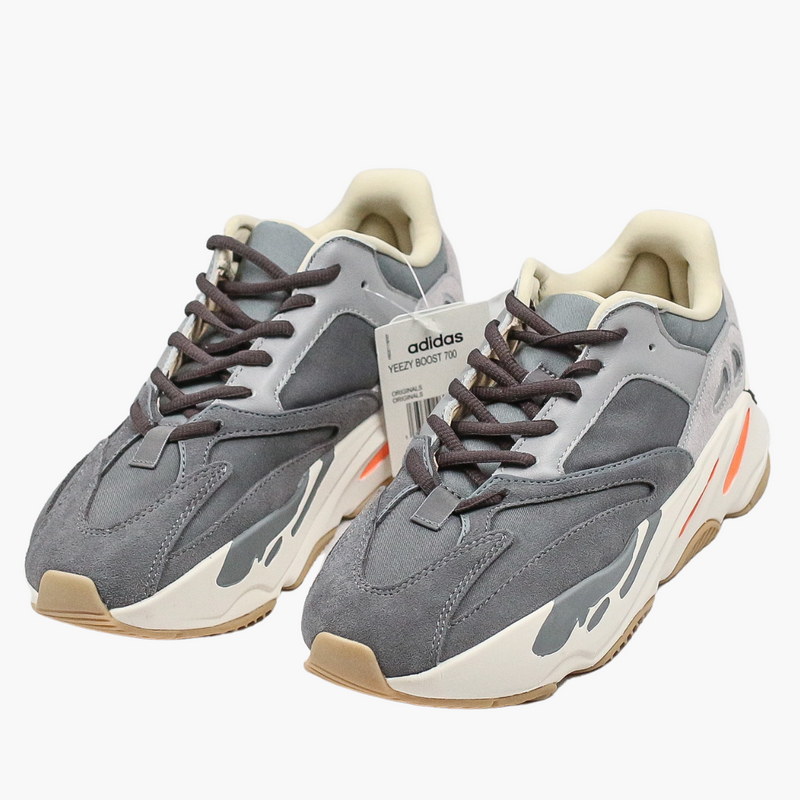 Yeezy Boost 700 Wash Magnet