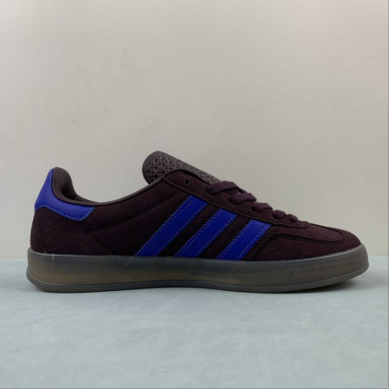 Gazelle Indoor Maroon Lucid Blue