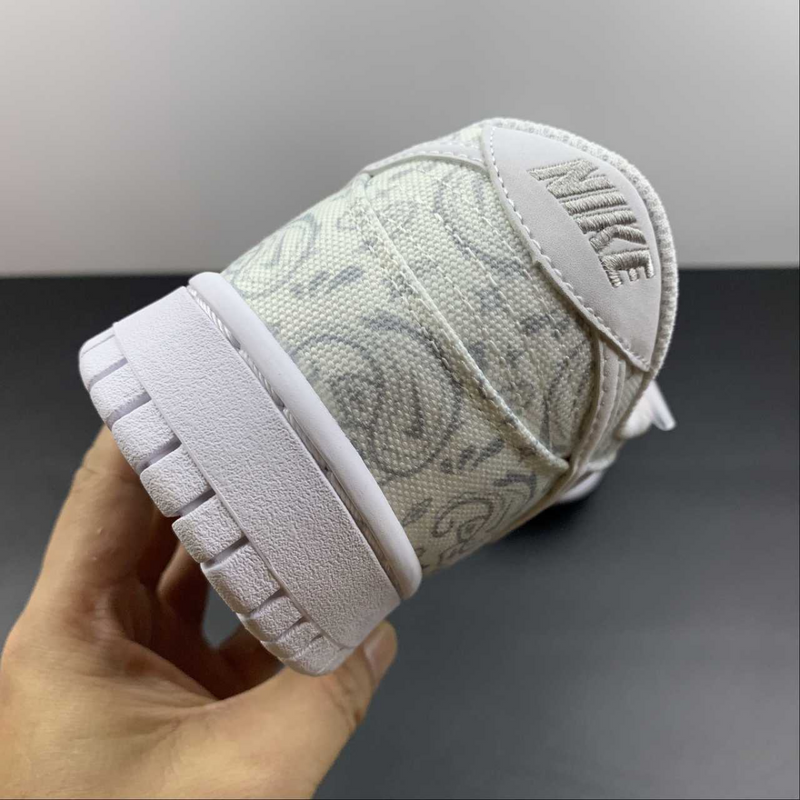 Dunk Low White Paisley