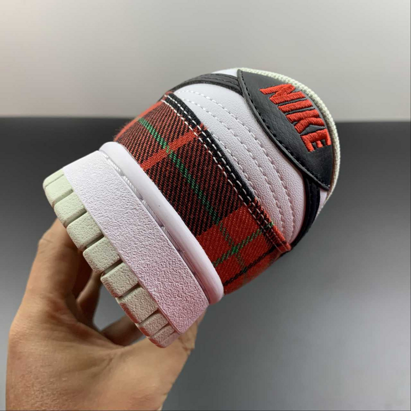 Dunk Low Tartan Plaid