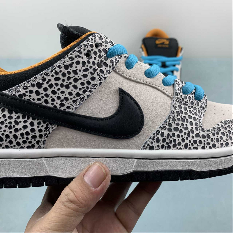 Dunk Low SB Electric Pack Safari