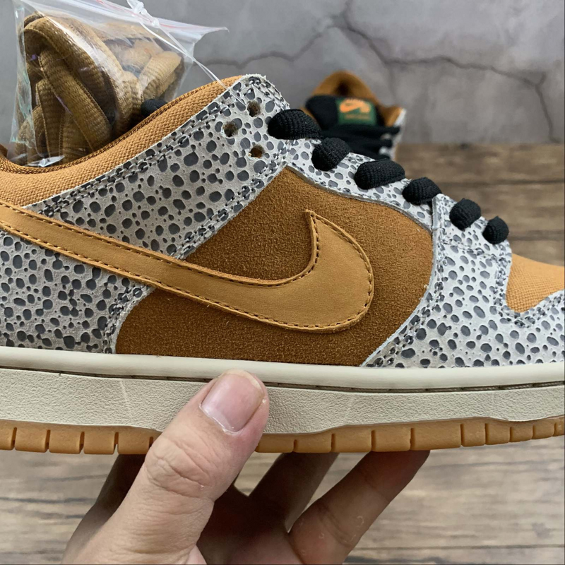 Dunk Low Safari