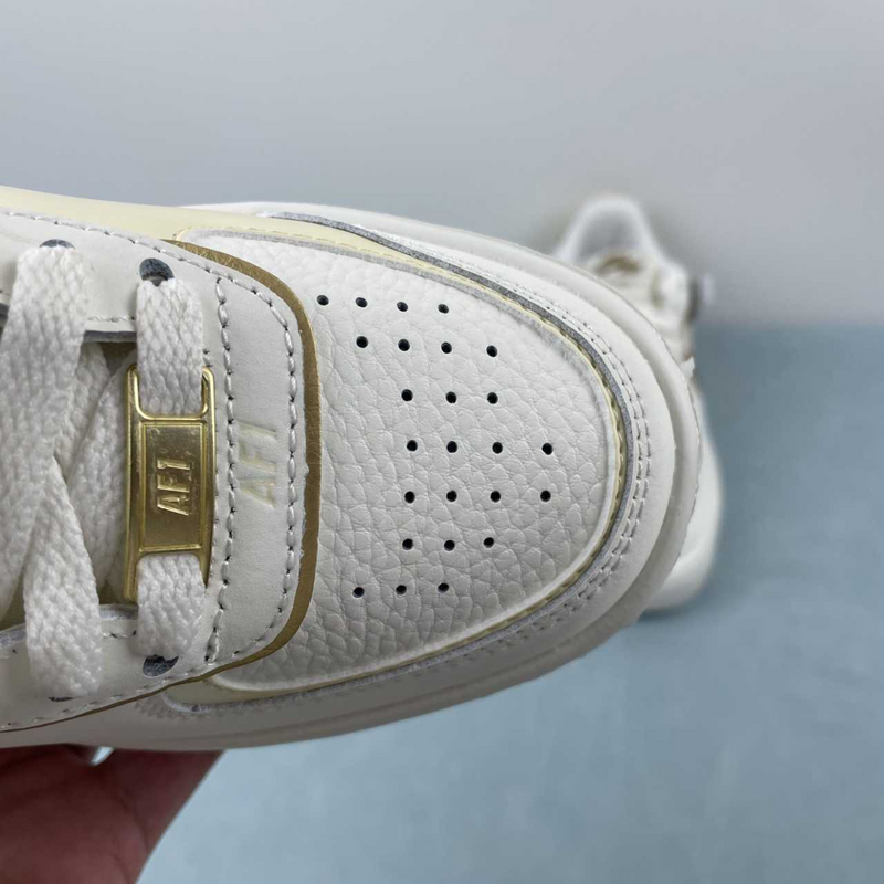 Air Force Gold White