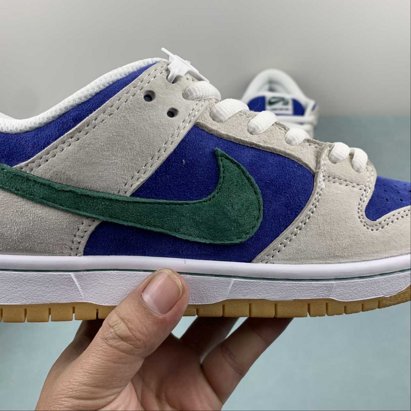 Dunk Low SB Hyper Royal Malachite