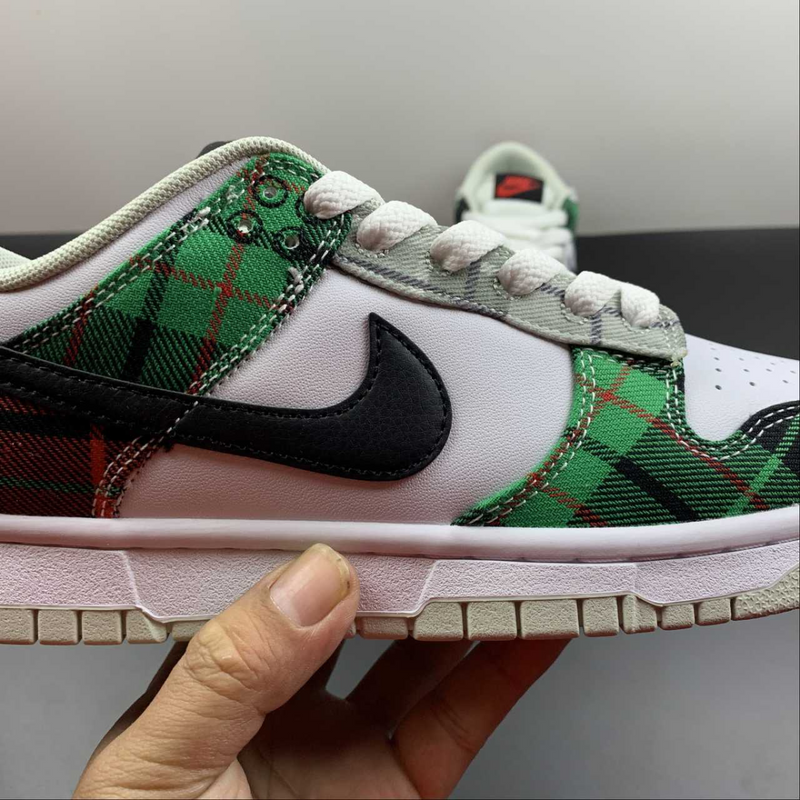 Dunk Low Tartan Plaid