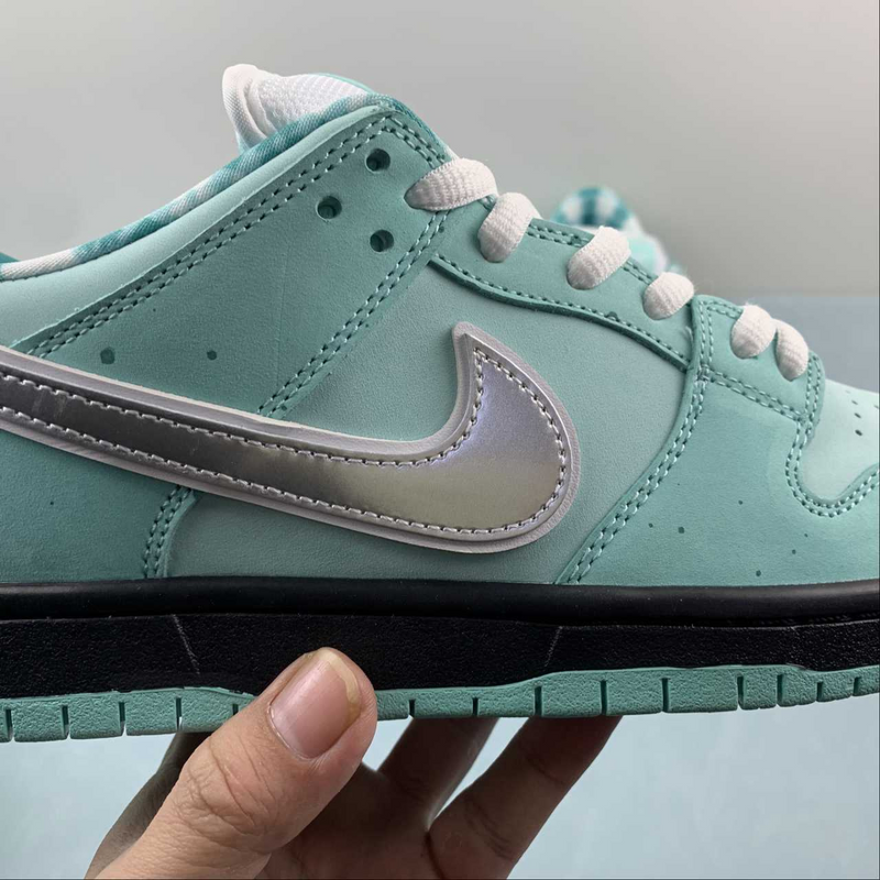 Dunk Low SB Tiffany Diamonds Lobster