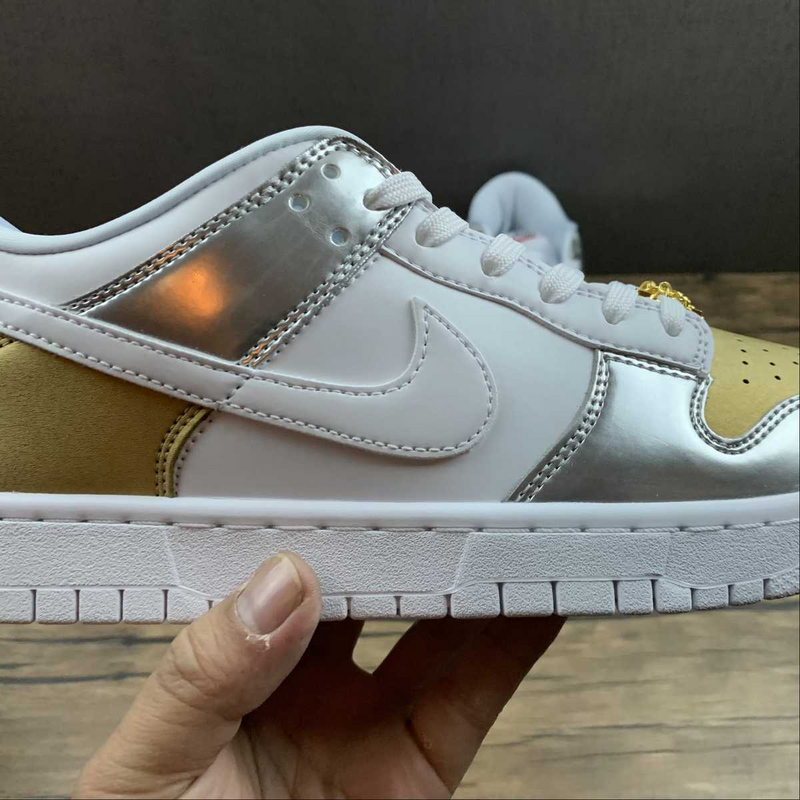 Dunk Low Silver Gold Metallic