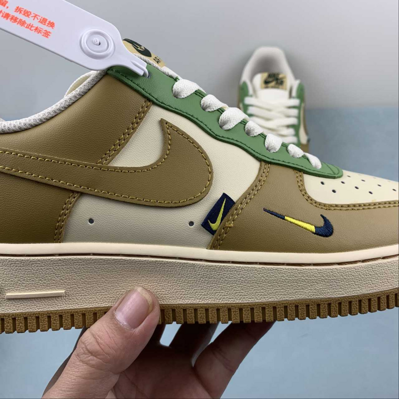 Air Force Smile Brown