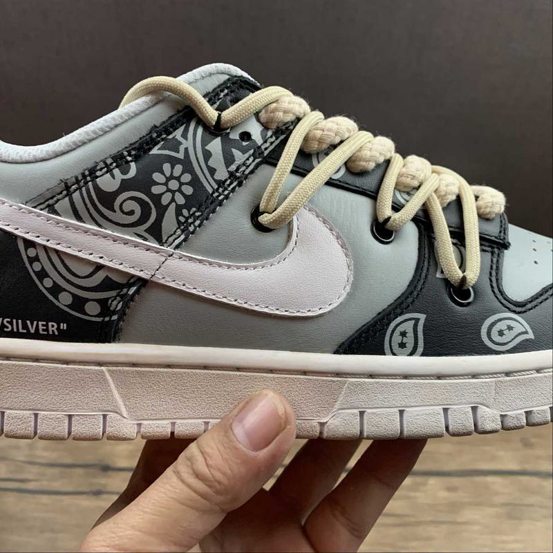 Dunk Low Retro Vibe