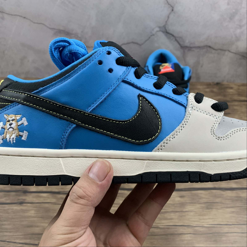 Dunk Low SB Instant Skateboards Blue