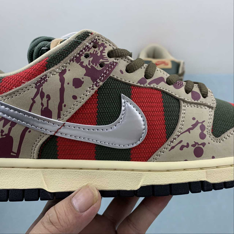 Dunk Low X Freddy Krueger