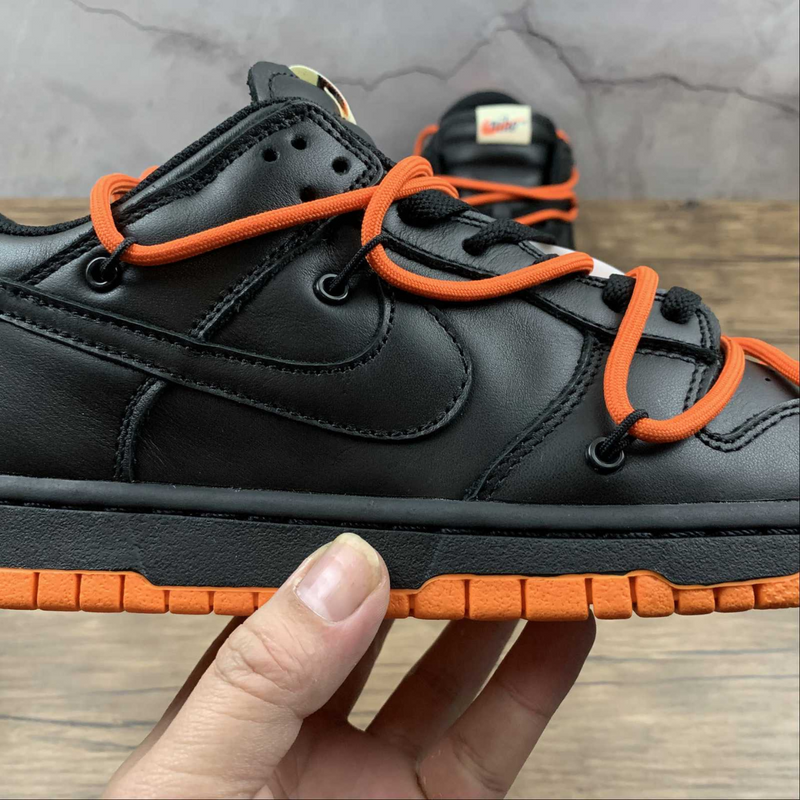 Dunk Low Off-White University Black Orange