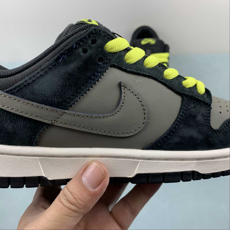 Dunk Low Dark Grey Lemon