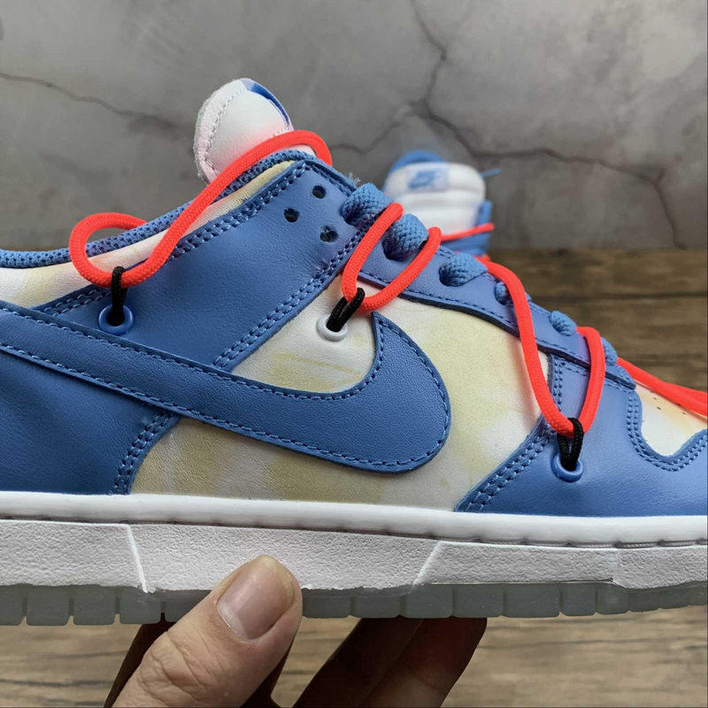 Dunk Low Off-White Futura