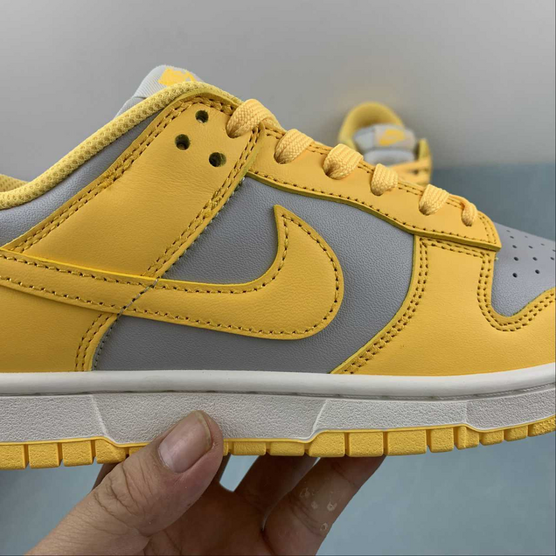 Dunk Low Citron Pulse