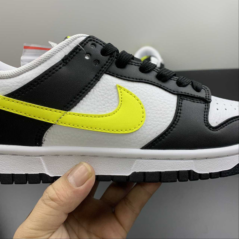 Dunk Low Black Yellow