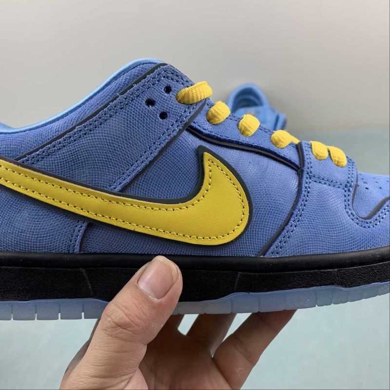 Dunk Low SB Powerpuff Girls Blue