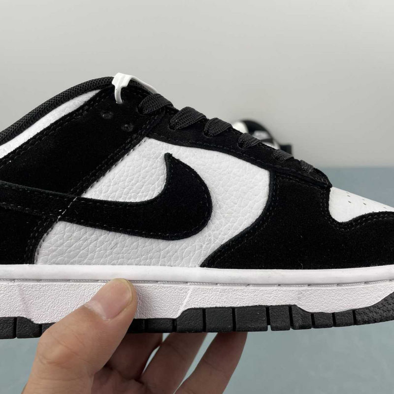 Dunk Low Suede Panda Preto