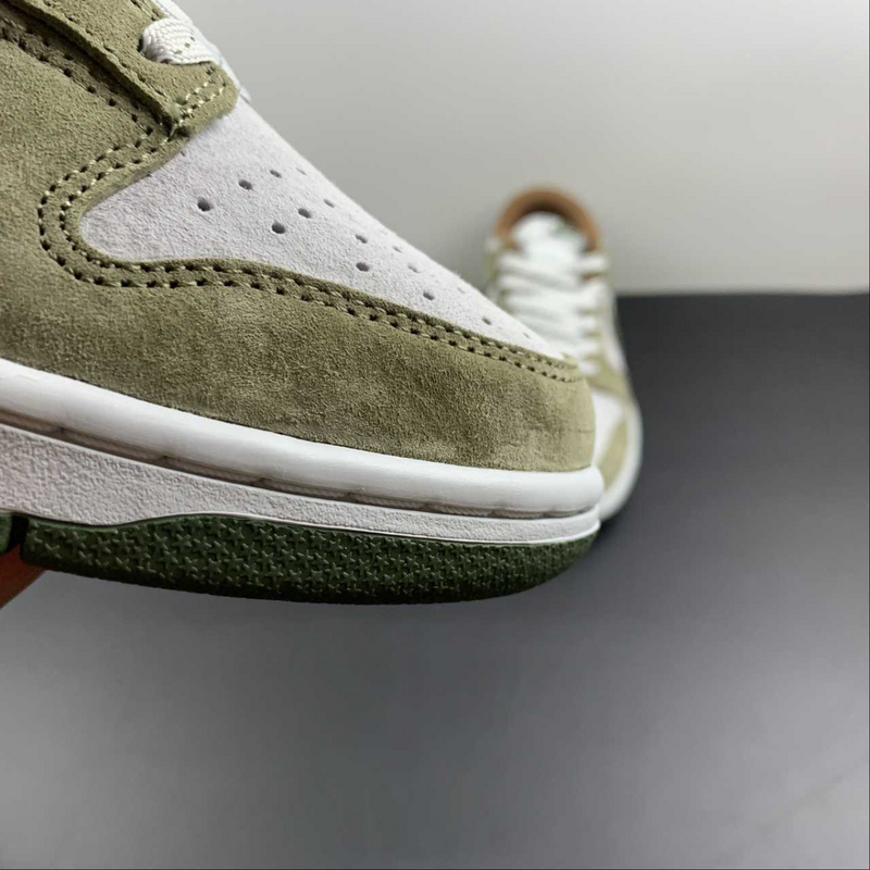 Dunk Low SB X Otomo Katsuhiro Steamboy OST Green Brown Silver