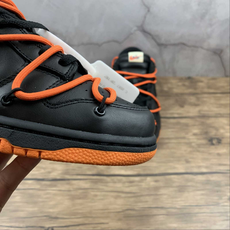 Dunk Low Off-White University Black Orange