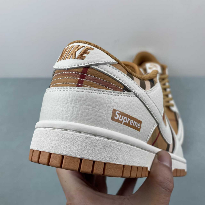 Dunk Low Burberry White