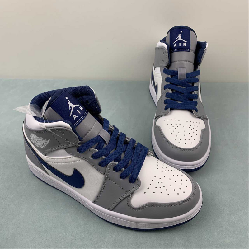 Air Jordan 1 Mid Gray Blue