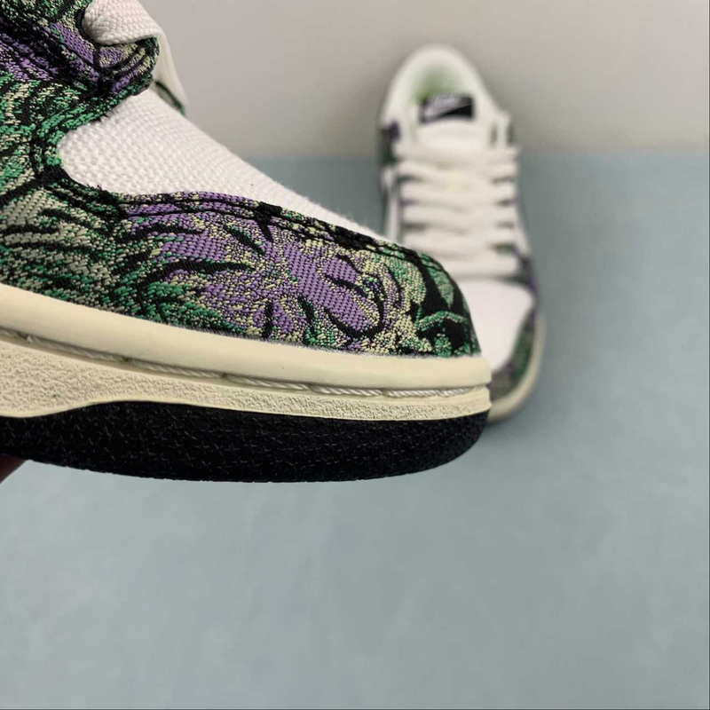 Dunk Low Nature Floral Tapestral