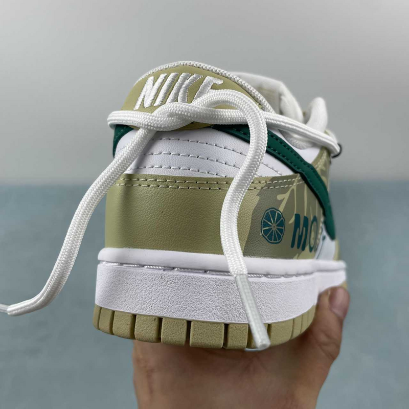 Dunk Low SB Mojito