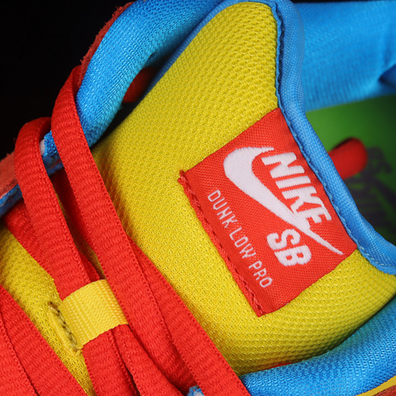 SB Dunk Low Bart Simpson