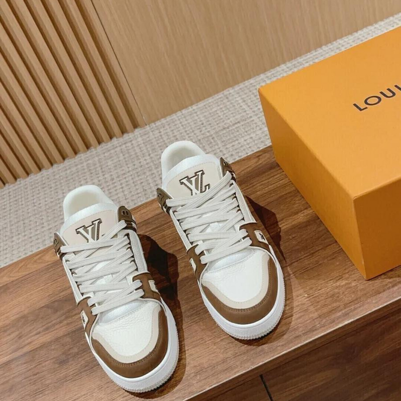 LV White Brown