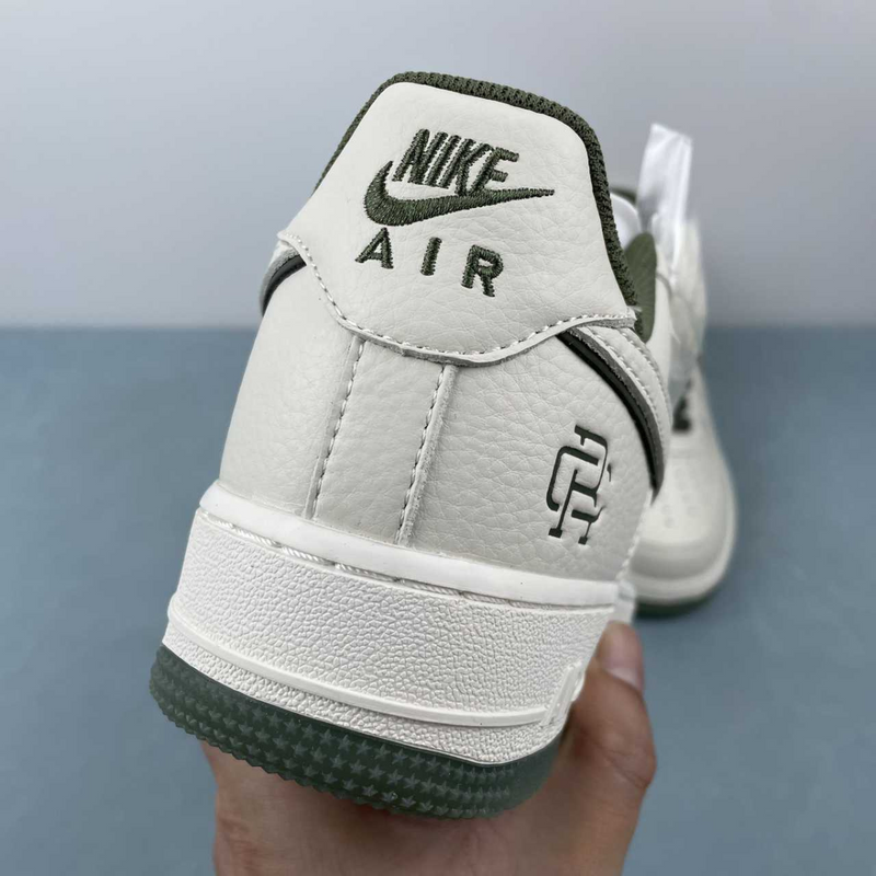 Air Force CR White