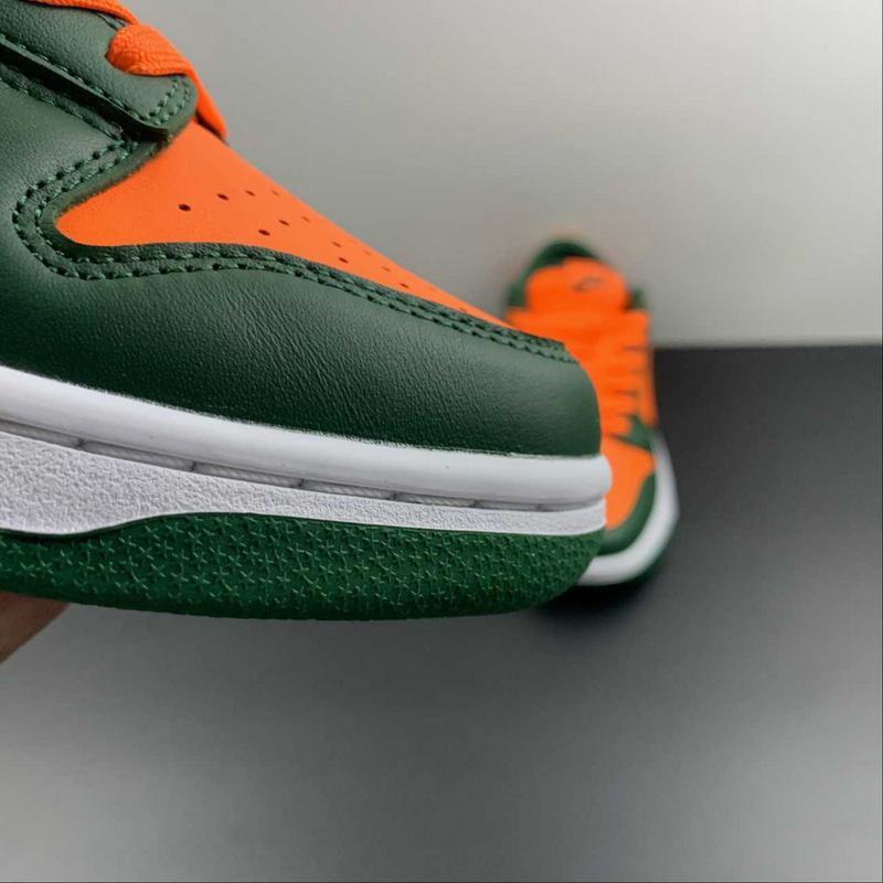 Dunk Low Hurricanes