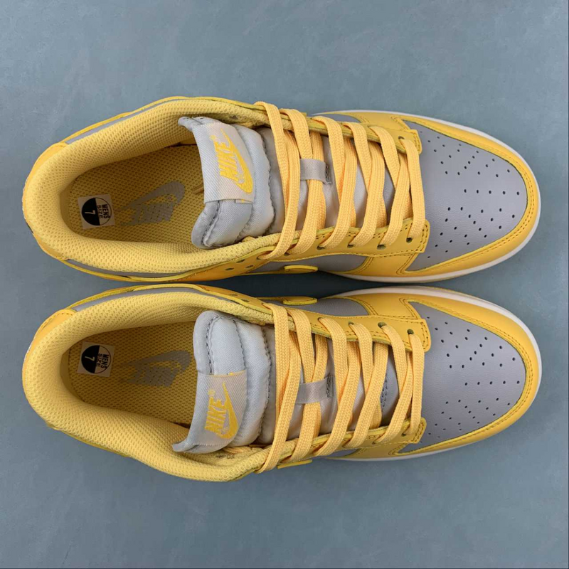 Dunk Low Citron Pulse