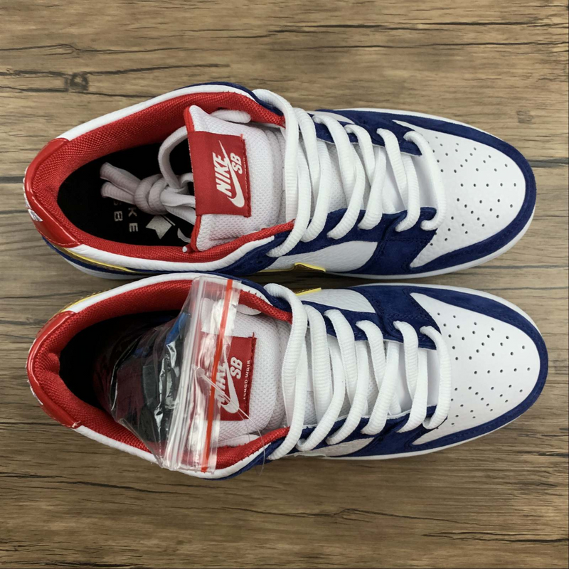 Dunk Low SB Ishod Wair BMW