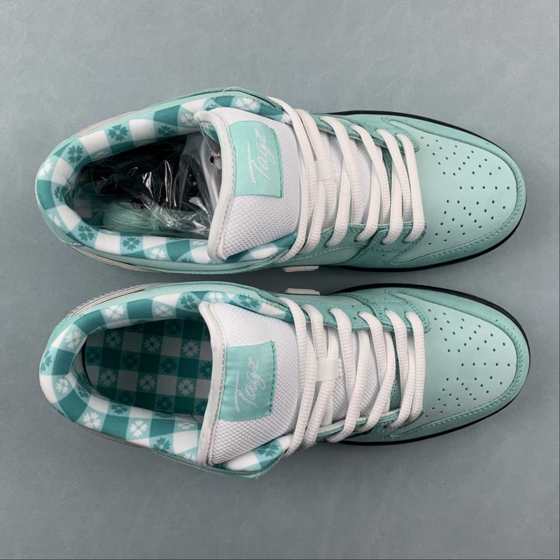 Dunk Low SB Tiffany Diamonds Lobster