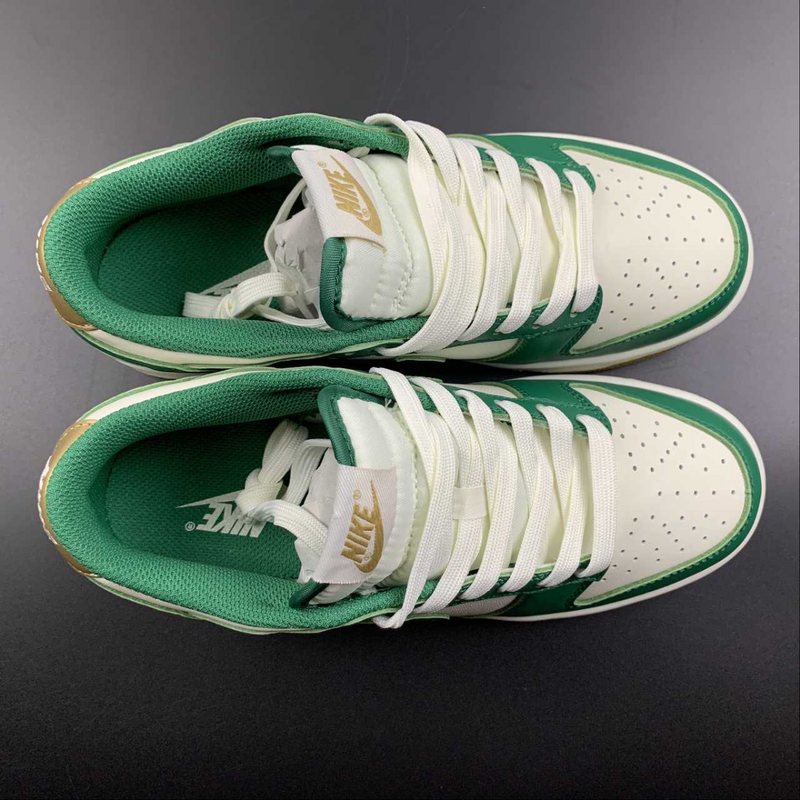 Dunk Low Malachite University