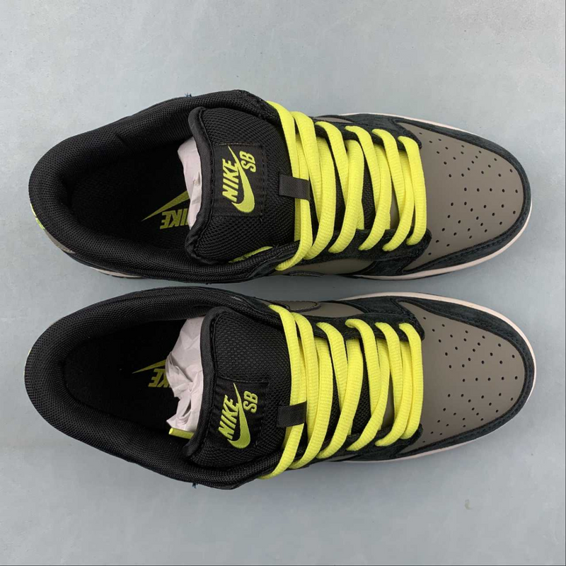 Dunk Low Dark Grey Lemon