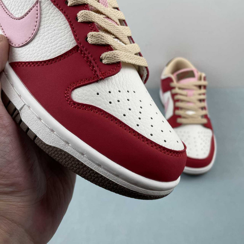 Dunk Low Bacon