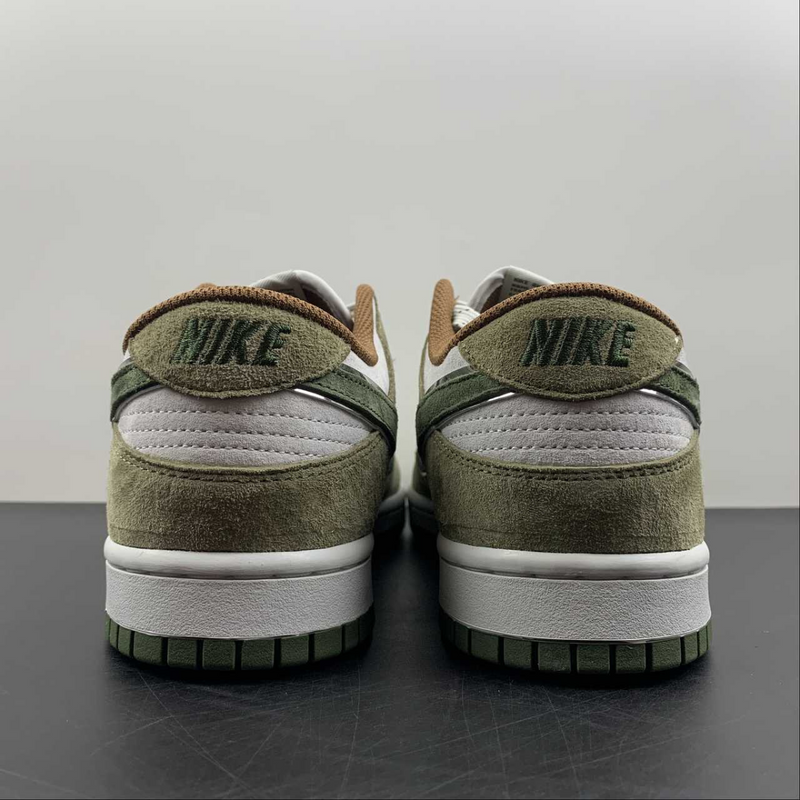 Dunk Low SB X Otomo Katsuhiro Steamboy OST Green Brown Silver